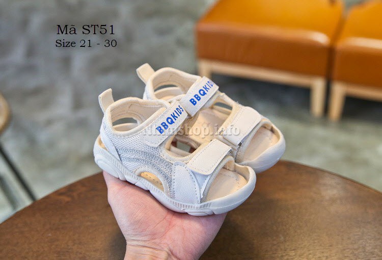 Sandal cho bé trai 1 – 5 tuổi màu trắng Fashion Style mềm mại và tiện dụng ST51